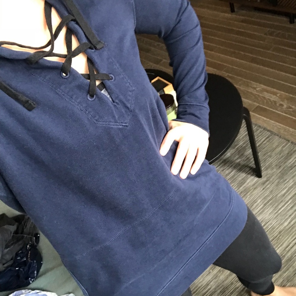 Cross Cross Gap Sweatshirt